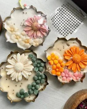 Handcrafted Lotus Urli Floral Scented Candle 4.5 Inch – Premium Soy Wax Decorative Candle for Home & Gifting | 3V6003