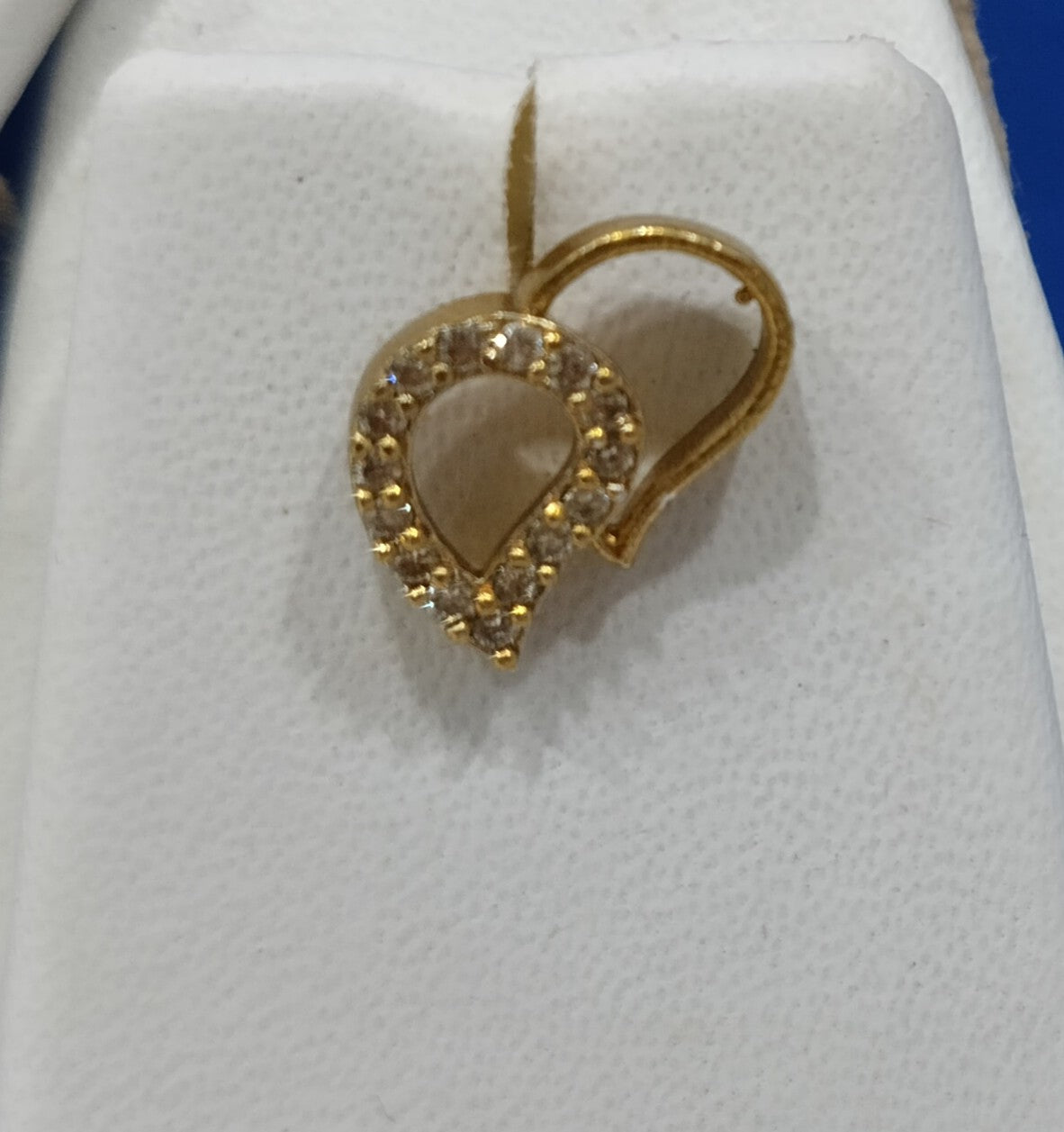 Premium Gold-Plated AD Necklace Set with Paisley Motifs & Cubic Zirconia – Classic Imitation Jewelry | 3V8010